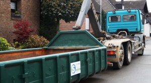 Container-Abladung-Containerdienst-Strack